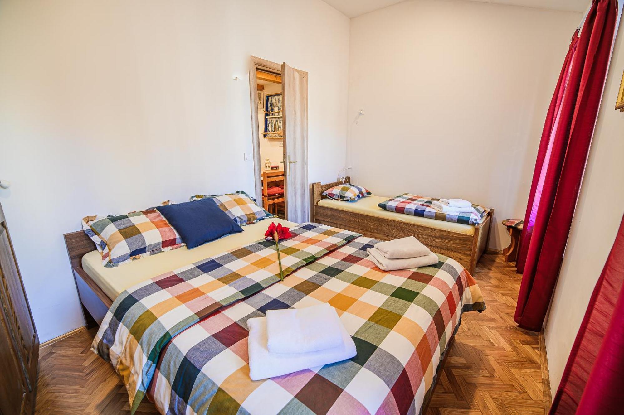 Apartment Rosana *